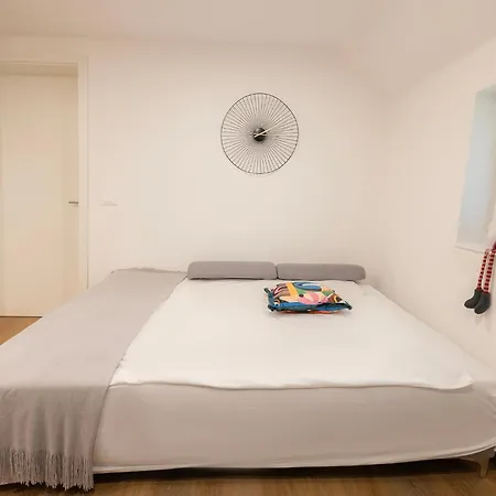 Apartment Bb *